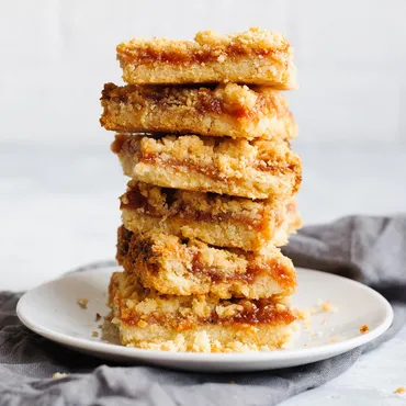 Maple-Pecan Streusel Bars